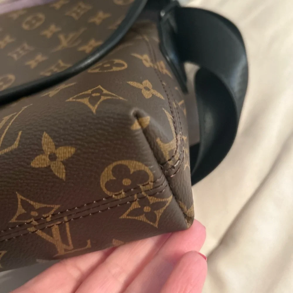 Designer Black and Brown Monogram Messenger Bag - Picture 5 of 7